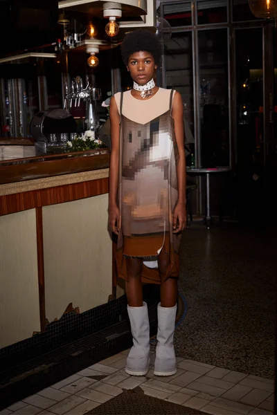 Look 27